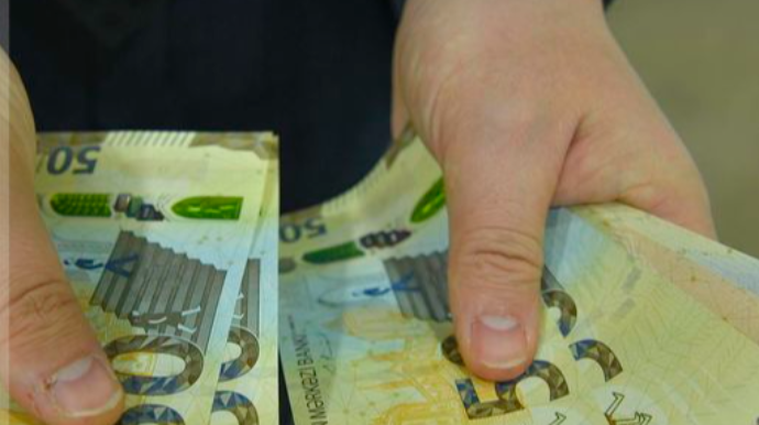 DGK-da əməliyyat:  Vəzifəli şəxslər rüşvətə görə saxlanıldılar