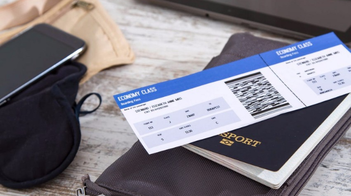 Tələbələr üçün təyyarə biletlərinə güzəşt tətbiq edilsin – TƏKLİF 