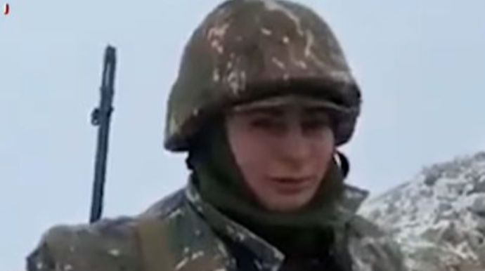 Ermənistan Azərbaycanla sərhədə qadın hərbçilər cəlb edib  - VİDEO