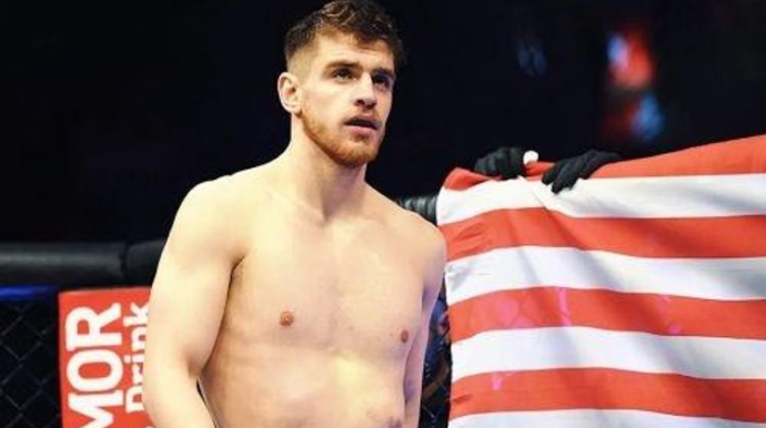 UFC оштрафовало армянского спортсмена за выход на ринг с флагом «НКР»