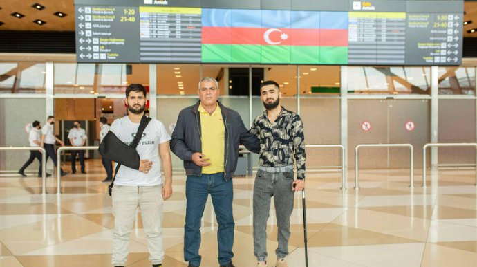 Daha 7 qazi Türkiyəyə yola salındı  - FOTO