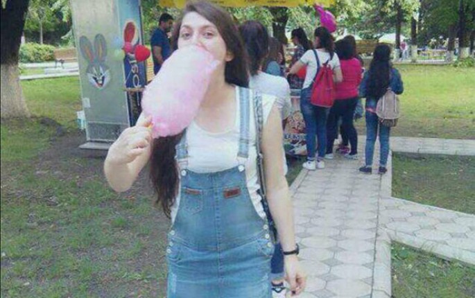 “Onun üçün darıxırıq...” - Qəzada ölən Turanənin müəlliməsi