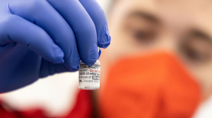 Koronavirus əleyhinə vaksin məcburi olub