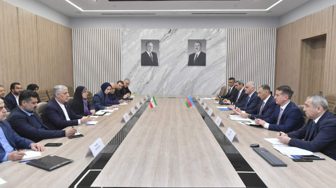 Azərbaycan İranla nəqliyyat sahəsində yol xəritəsi hazırlayacaq 