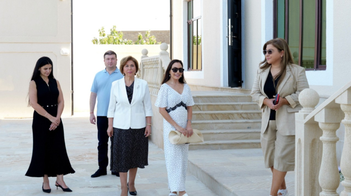 Leyla Əliyeva “Tut Əlimdən”  Uşaqlar üçün Sosial Reabilitasiya Mərkəzində - FOTO