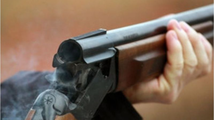 Şəmkirdə qaynata gəlinini güllələdi