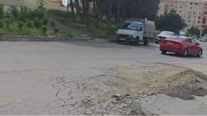 Tikinti şirkəti bu yolu bərbad vəziyyətə saldı - FOTO 