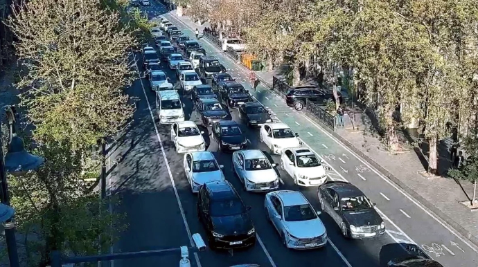 Paytaxtın 16 küçəsində sıxlıq var - SİYAHI 