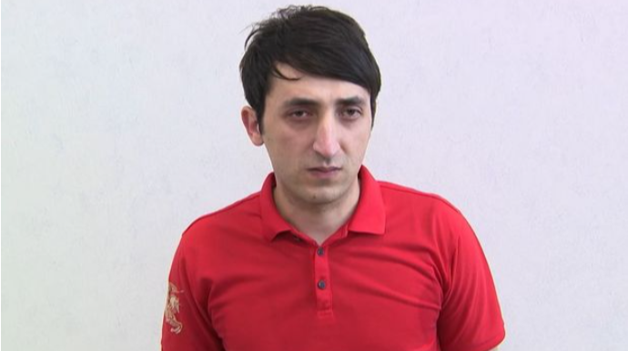 Yardım məqsədi ilə paylaşılan bank kartlarından oğurluqlar edən şəxs ƏLƏ KEÇDİ   - VİDEO