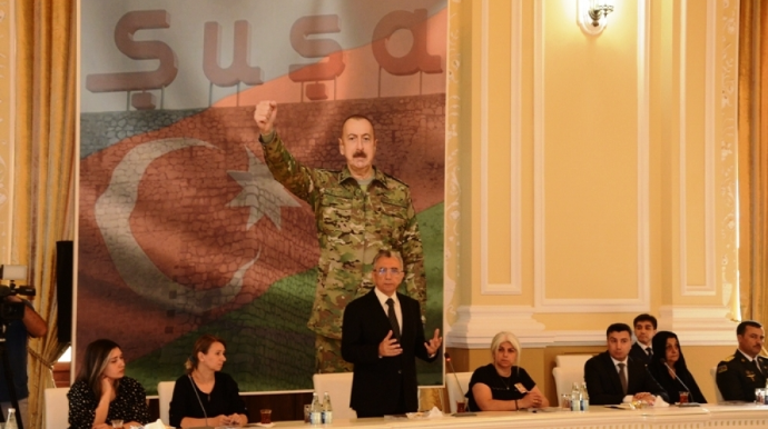 Bakı Şəhər İcra Hakimiyyətində şəhid ailələri ilə görüş keçirilib - FOTO