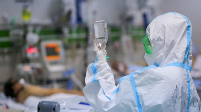 Azərbaycanda məşhur infeksionist həkim koronavirusa yoluxdu: VƏZİYYƏTİ AĞIRDIR 