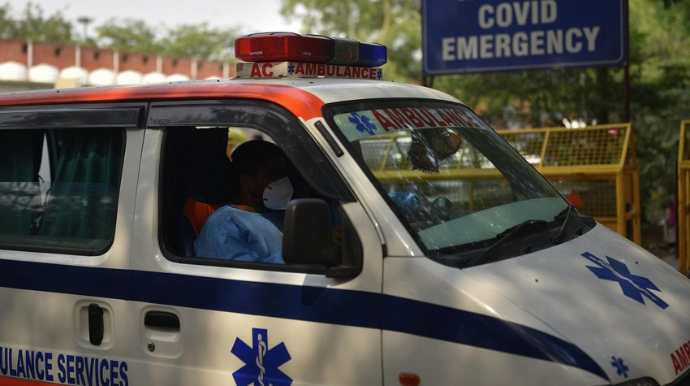 В Индии из-за падения пикапа в ущелье погибли 18 человек 