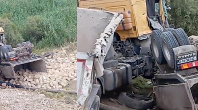 Siyəzən ərazisində iki yük maşını aşdı - Sürücü xəsarət aldı - VİDEO