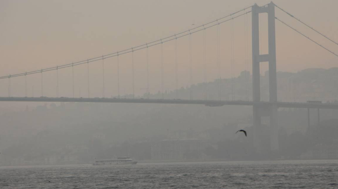 İstanbul boğazında gəmilərin hərəkəti dayandırıldı