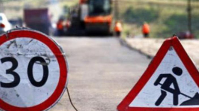 Yol təmirində boru partlayıb: Ölən var 