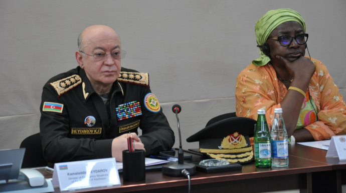 Nazirlər xilasetmə təlimlərini izlədi  - FOTO