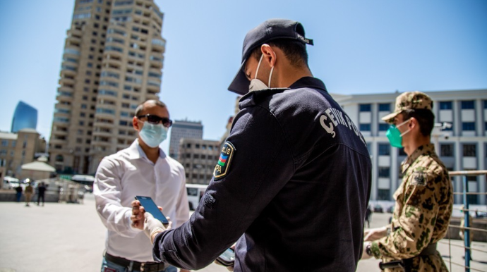 Sərt karantin rejiminə əməl etməyənlər həbs olunacaq - QƏRAR 