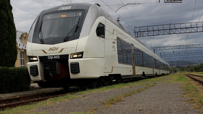 Xırdalan–Sumqayıt qatarından istifadə edənlələr üçün YENİLİK 