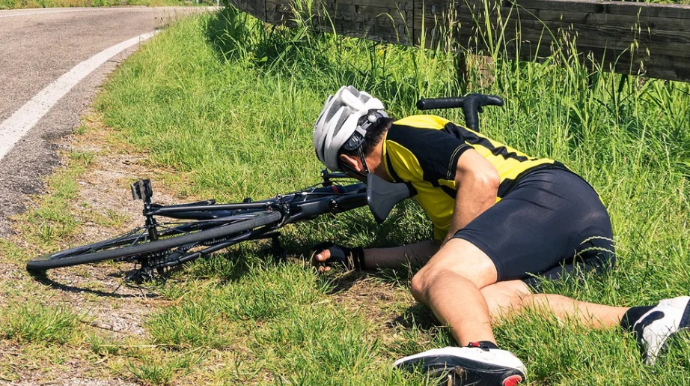 Velosipedçi yarış zamanı dünyasını dəyişib