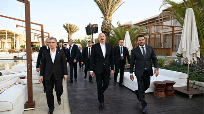 İlham Əliyev və Qurbanqulu Berdiməhəmmədov “Sea Breeze”də olublar - FOTO