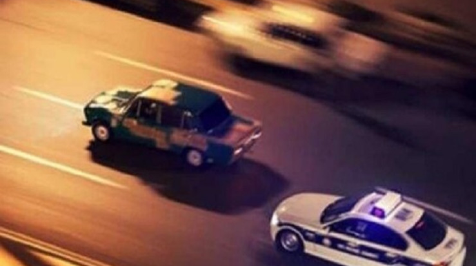 Silah daşıyan və narkotik vasitənin təsirində olan "BMW" sürücüsü SAXLANILDI 