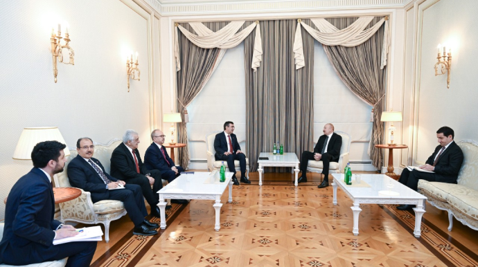 İlham Əliyev Cevdet Yılmazın başçılıq etdiyi nümayəndə heyətini qəbul etdi - FOTOLAR 