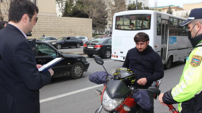 Təhlükə yaradan moped və skuter SÜRÜCÜLƏRİ  – Onları hansı CƏZA GÖZLƏYİR? 