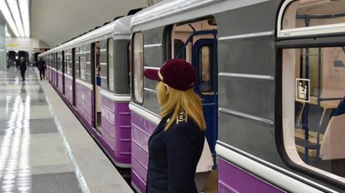 Bakı metrosundan yanvarda 490 minə yaxın sərnişin ödənişsiz istifadə edib