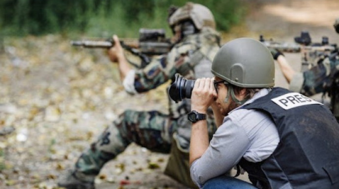 MEDİA müharibə jurnalistləri ilə bağlı VİDEO YAYDI  