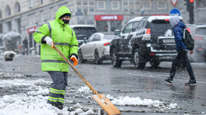 Yollar qar və buzdan təmizləndi - VİDEO 