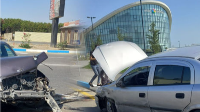 Sumqayıtda iki avtomobil toqquşdu - FOTO 