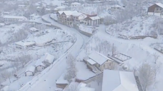 Ağ örpəyə bürünmüş Laçının dron FOTOLARI 