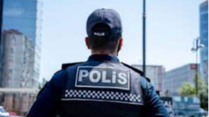 Bakıda polis əməkdaşı icarəyə götürdüyü avtomobilləri SATDI