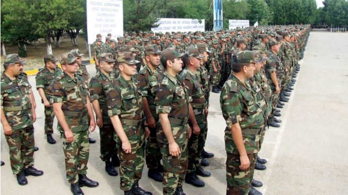 Azərbaycanda hərbi xidmətə növbəti çağırış başa çatıb