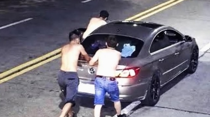 Sərxoş sürücünün bu hərəkəti polisi TƏƏCCÜBLƏNDİRDİ – FOTO  