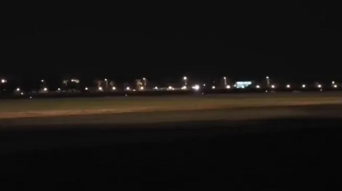 Qırıcı təyyarə qəzaya uğrayıb, xəsarət alanlar var - VİDEO 