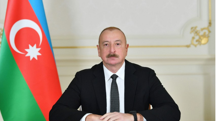 Prezident media nümayəndələrini təltif edib - SİYAHI