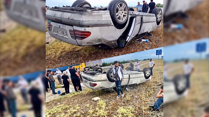 Sükan arxasında yatan sürücü  maşını üzü üstə aşırdı  - VİDEO