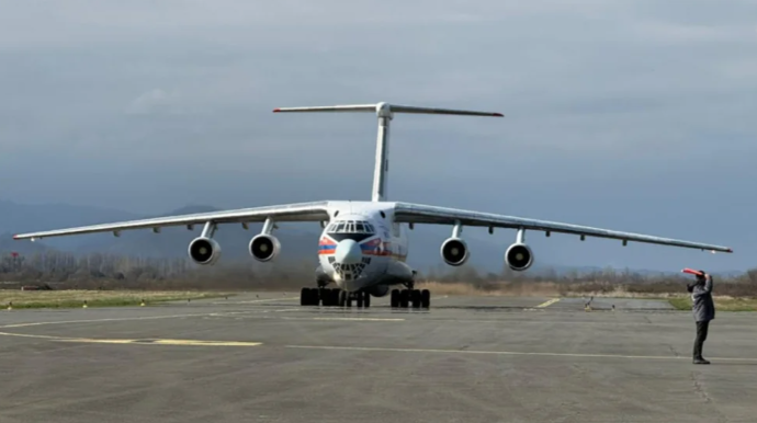 Rusiyadan İrana humanitar yardım aparan təyyarə Lənkəran aeroportuna endi - FOTO   - YENİLƏNİB