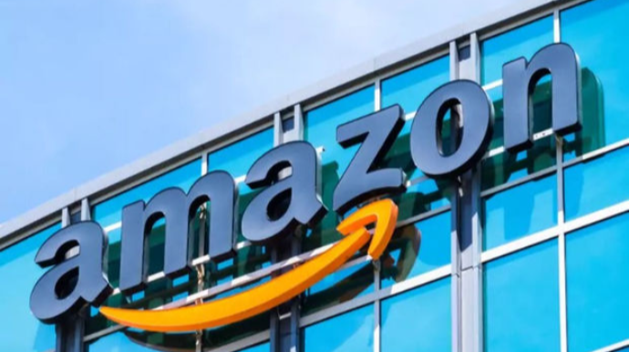 Amazon  планирует уволить 10 000 сотрудников