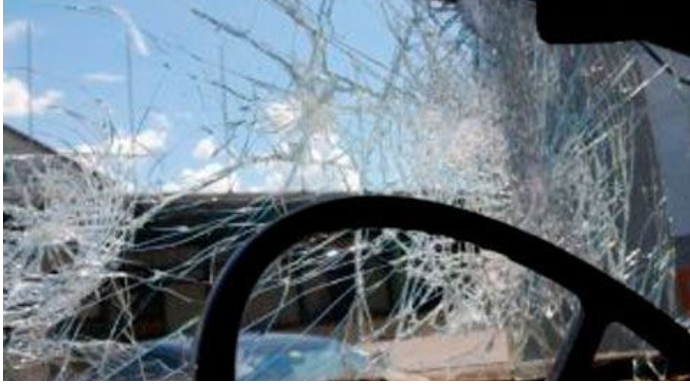 Cəlilabadda AĞIR QƏZA: ata və oğlu xəsarət aldı 