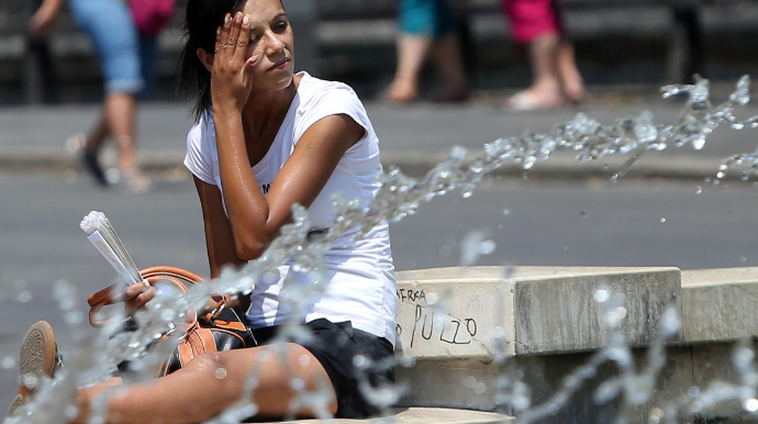 Azərbaycanda isti və bürkülü hava şəraiti avqustun 17-dək  davam edəcək