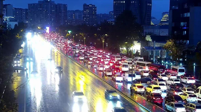 Paytaxtın bu yollarında sıxlıq var - SİYAHI  - FOTO