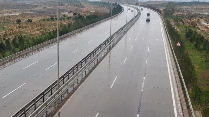 Zığ dairəsi-Hava Limanı yolunda sürət həddi endirildi - FOTO