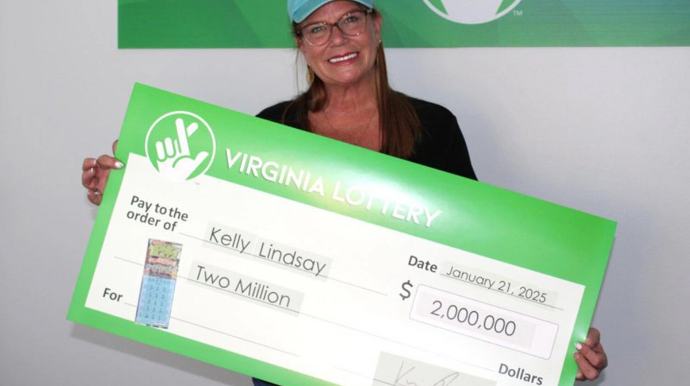 Qadın satıcının səhvi sayəsində iki milyon dollar qazandı - FOTO 