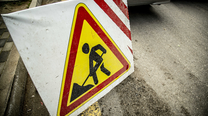 Xırdalanda yolların təmirinə 1 milyon manatdan çox pul xərclənəcək