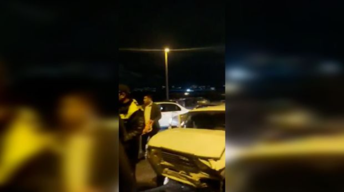 Hava limanı yolunda qəza tıxaca səbəb oldu - YENİLƏNİB  + VİDEO 