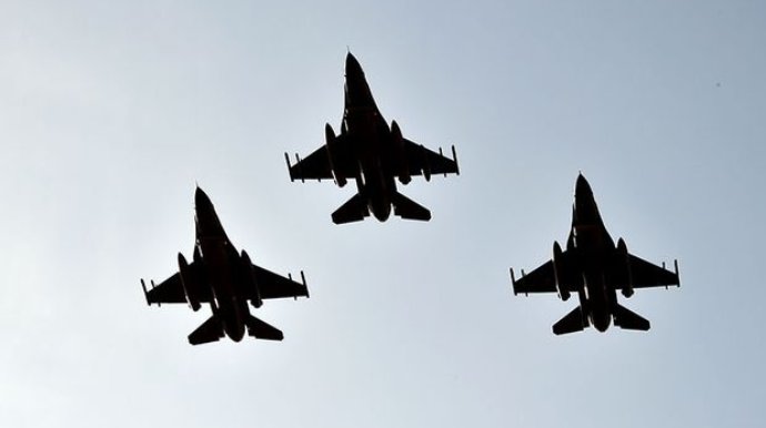 Azərbaycan-Türkiyə birgə taktiki-uçuş təlimlərinin birinci mərhələsi davam edir - VİDEO 
