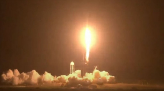 “SpaceX” şirkəti kosmosa limon və dondurma yolladı