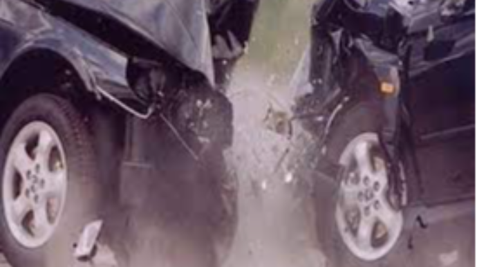 İmişlidə avtomobillər toqquşub xəsarət alanlar var 